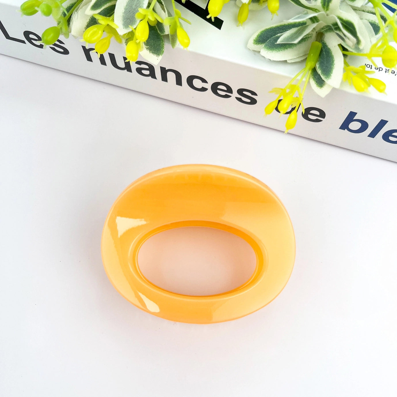 Oval Thickened Hair Clip