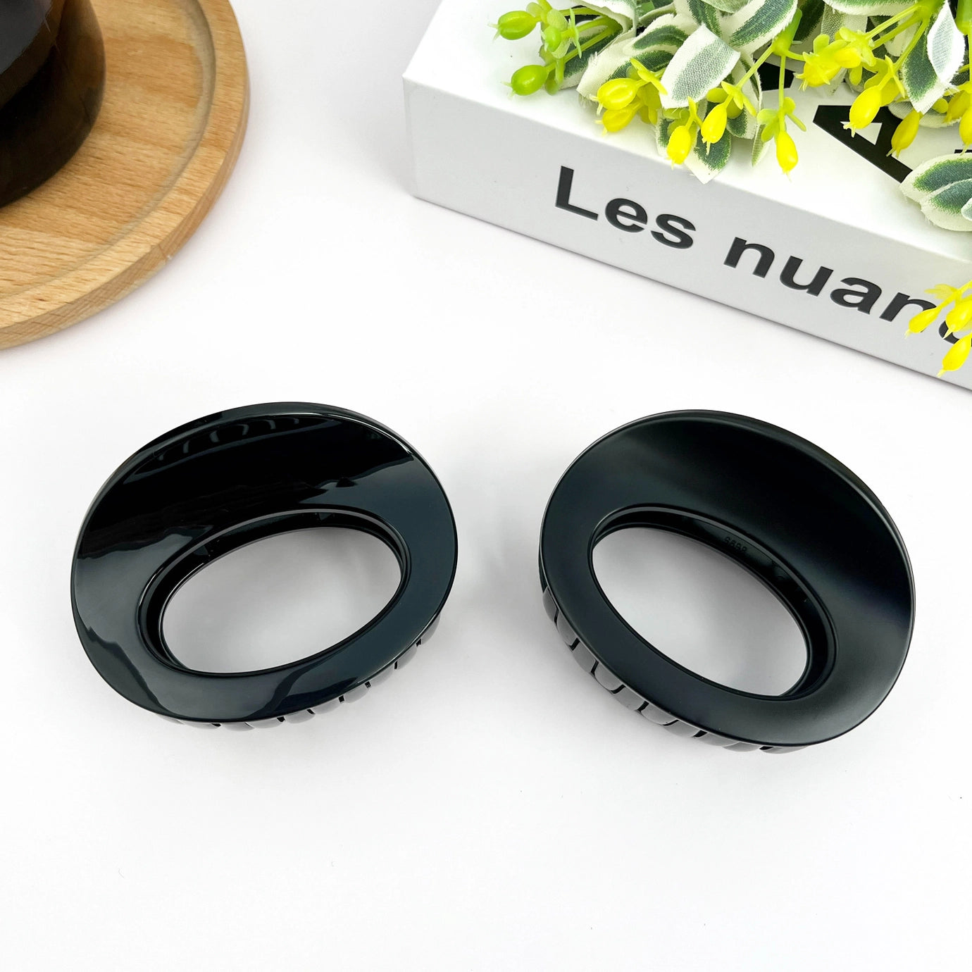 Oval Thickened Hair Clip