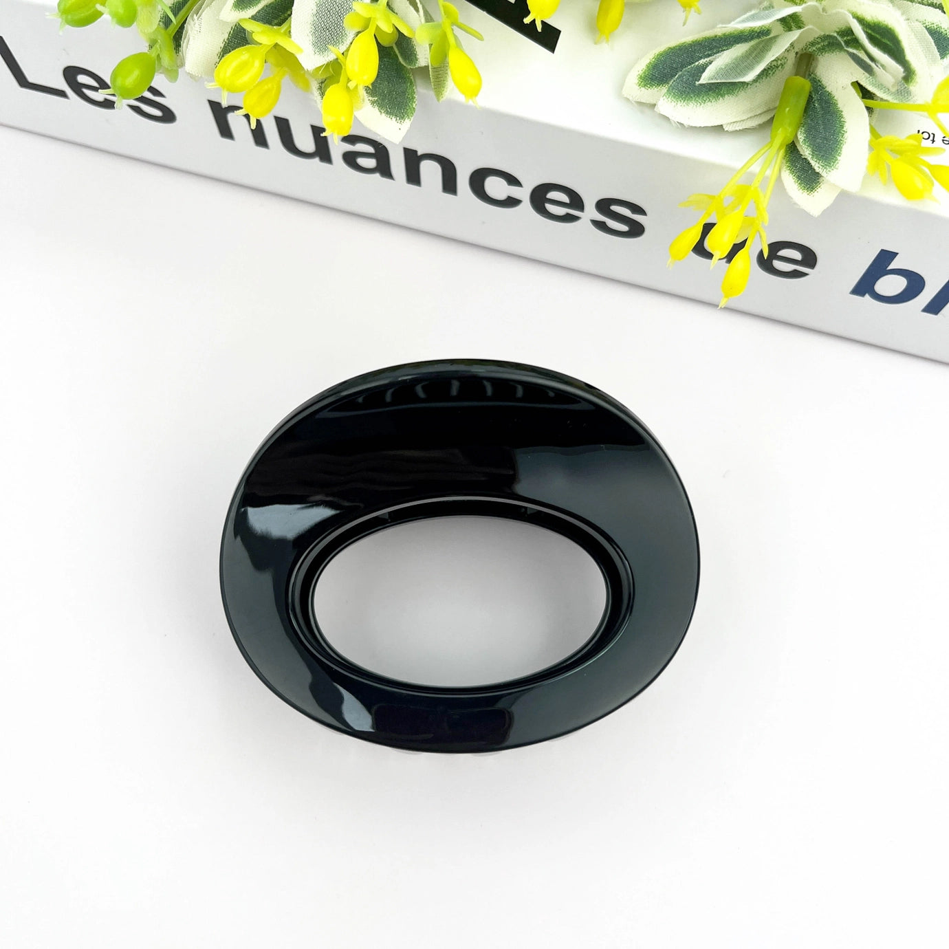 Oval Thickened Hair Clip